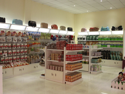 1453878722179080.jpg 样板店店内-3.jpg